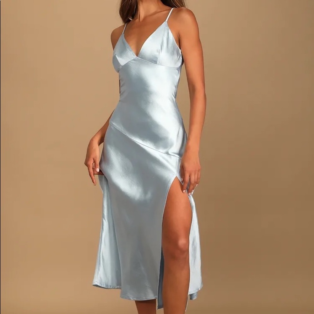 Lulus NWT Meaningful Melody Light Blue Satin V-Neck Midi Slip Dress